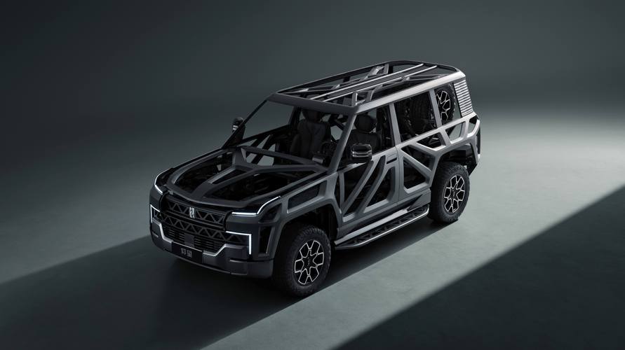 成都275仰望U8硬派越野的科技魅力，国能汽车对传统燃油车市场的冲击